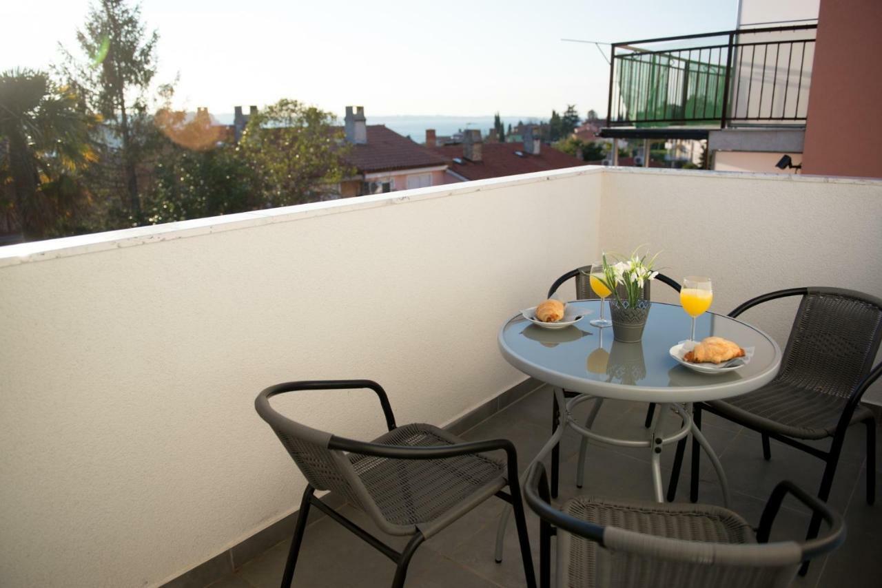 Apartma Rene 포르토로즈 외부 사진
